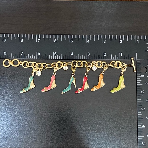 Vintage Unsigned Enamel Shoe Charm Bracelet - Picture 8 of 11
